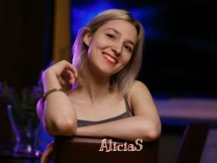 AliciaS