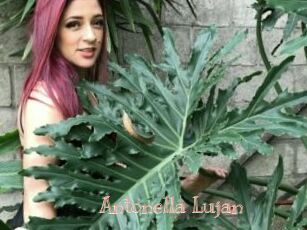 Antonella_Lujan