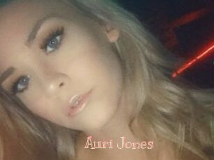 Auri_Jones