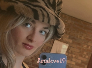 Arialove19