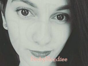 BeckyBlondiee