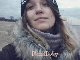 BlondDolly