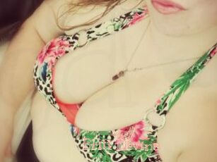 Britt_Devine