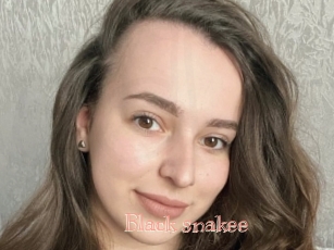Black_snakee