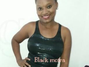 Black_moira