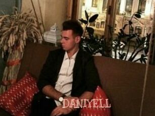 DANI_YELL