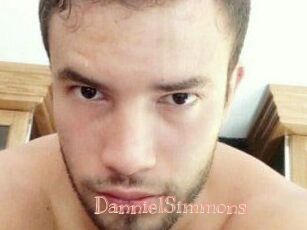 Danniel_Simmons