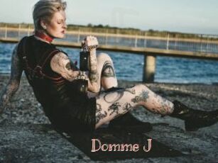 Domme_J