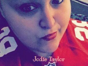 Jodie_Taylor