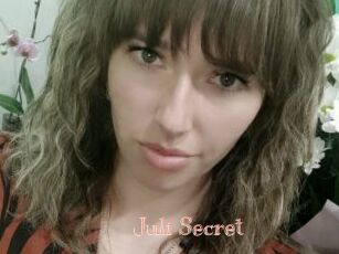 Juli_Secret