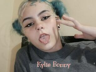 Kylie_Bonny