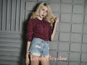 LovelyBlondee
