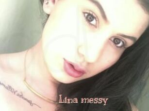 Lina_messy