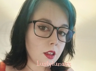 Lustylunaxx