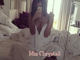 Mia_Chrystall