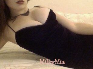 MilkyMia
