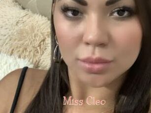 Miss_Cleo