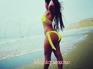 Moniquexoxo