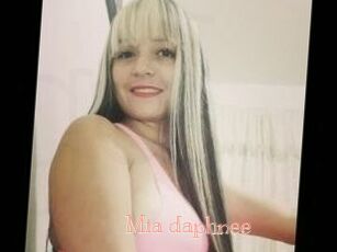 Mia_daphnee