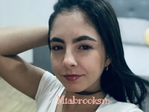 Miabrooksm