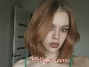 Mollyonstorm