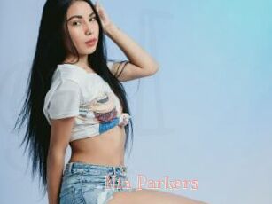 Nia_Parkers