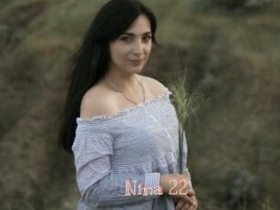 Nina_22