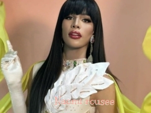 Naomi_rousee