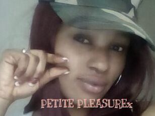PETITE_PLEASUREx