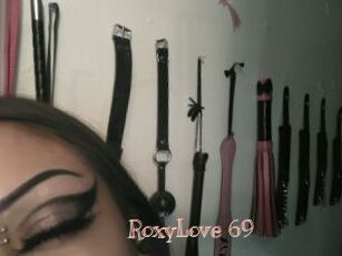 RoxyLove_69