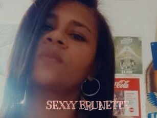 SEXYY_BRUNETTE