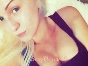 SexyBlonde_19