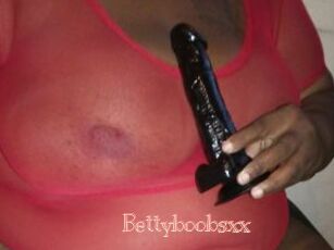 Bettyboobsxx