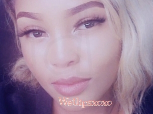 Wetlipsxoxo